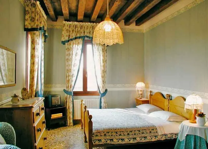 At Home A Palazzo