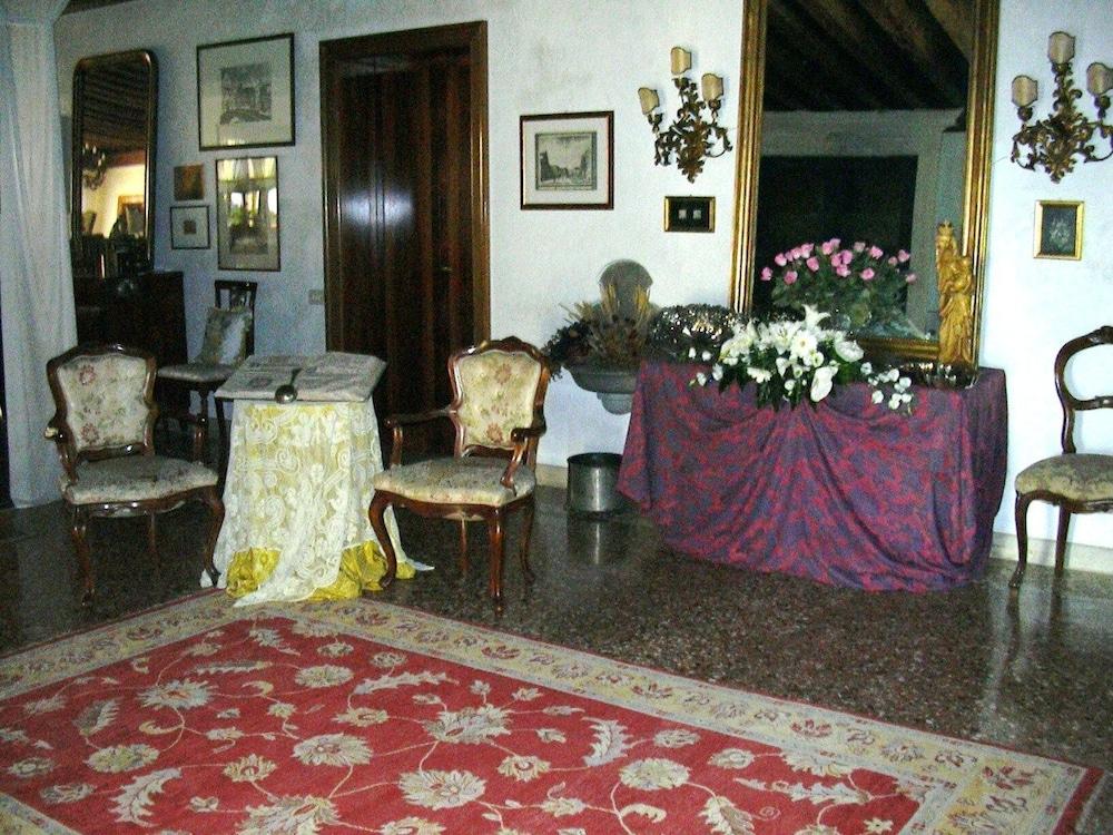 At A Palazzo Alojamento de Acomodação e Pequeno-almoço